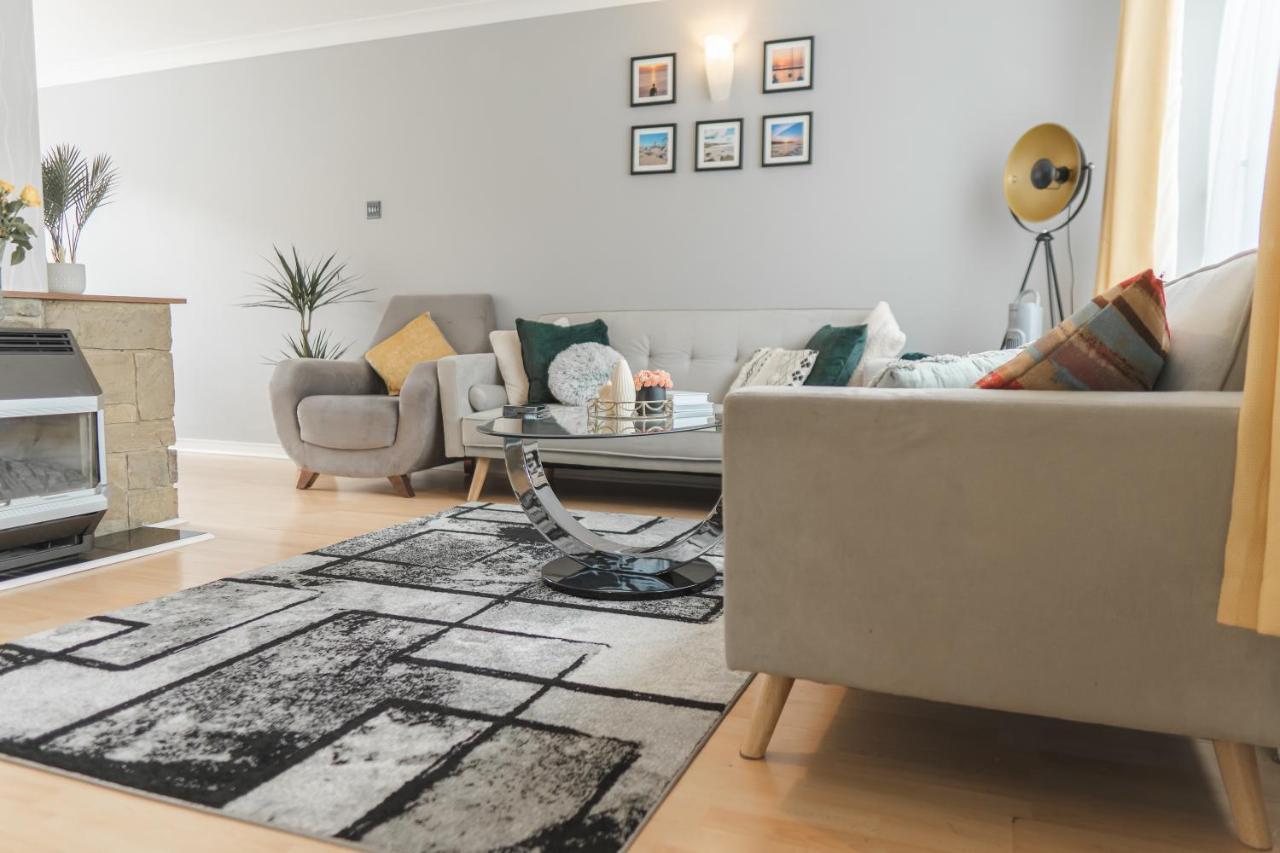Idyllic 3-Bed House. 5-Min From Channel Tunnel Villa Folkestone Esterno foto